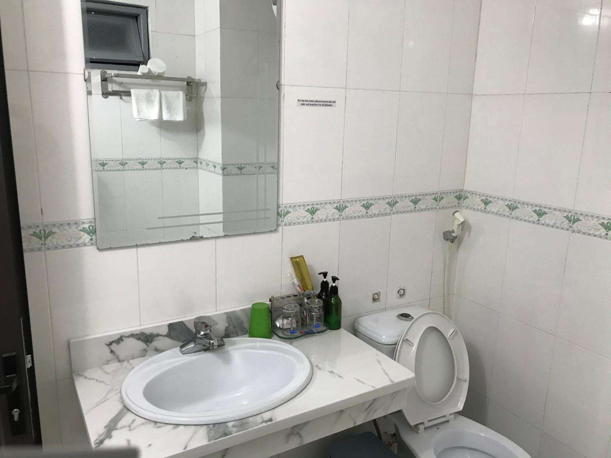 Anh Anh Hotel Бак Ха Екстериор снимка