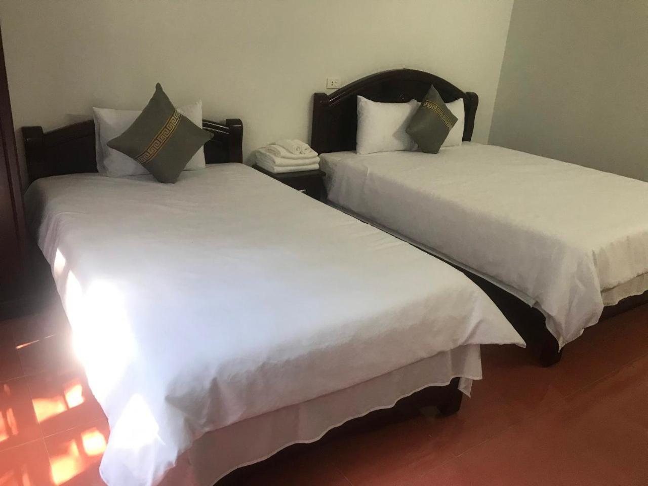 Anh Anh Hotel Бак Ха Екстериор снимка
