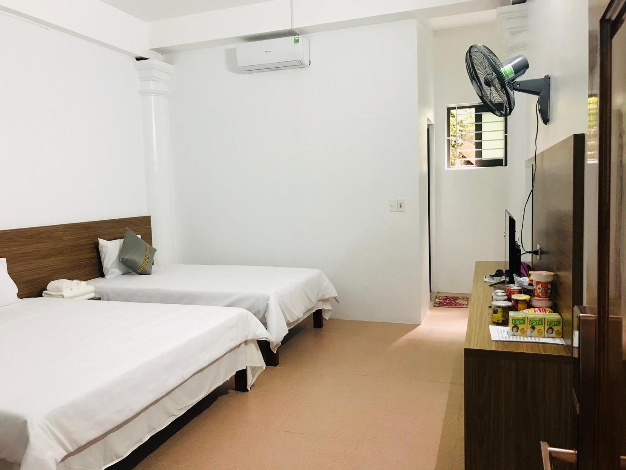Anh Anh Hotel Бак Ха Екстериор снимка