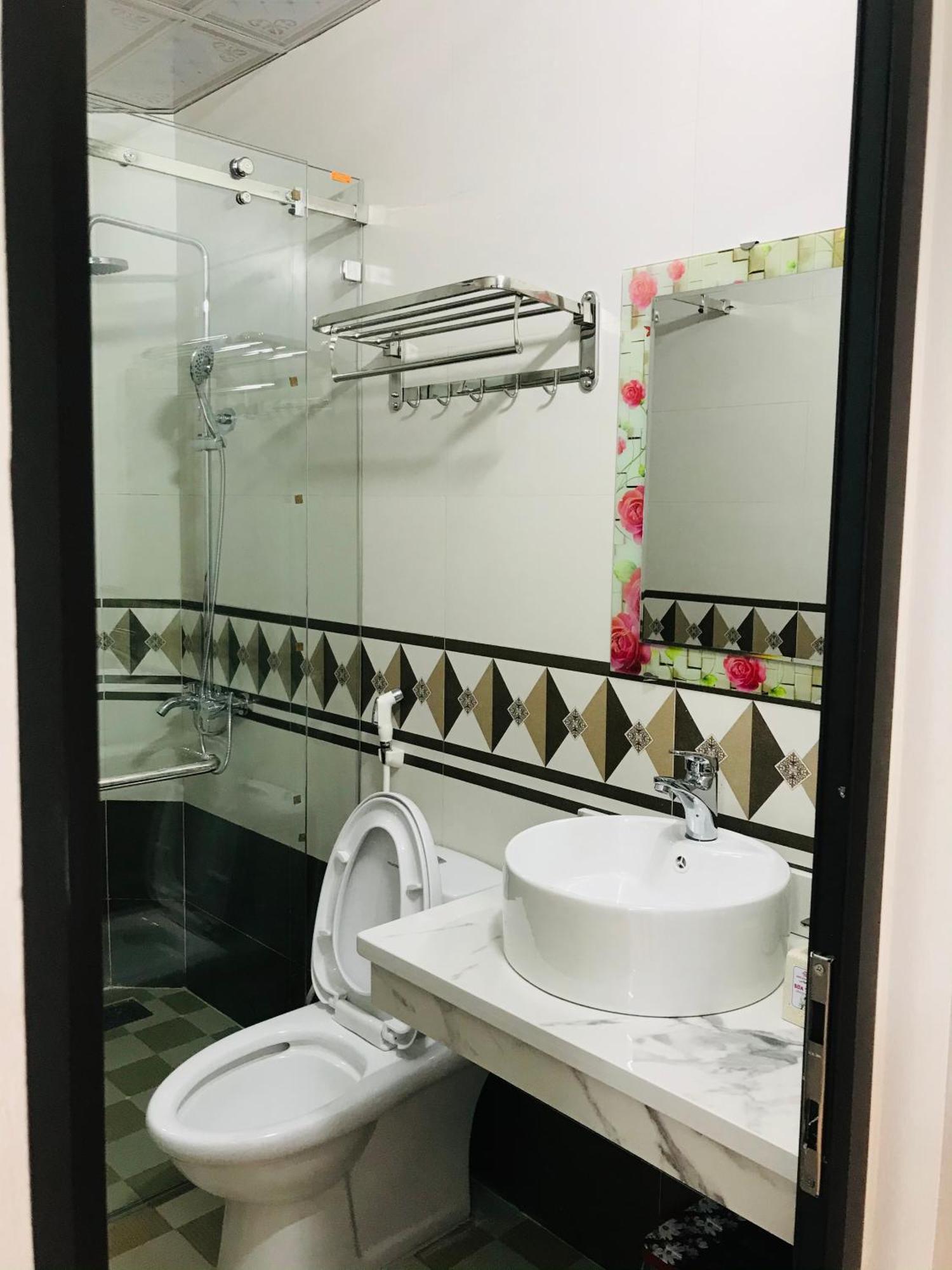Anh Anh Hotel Бак Ха Екстериор снимка
