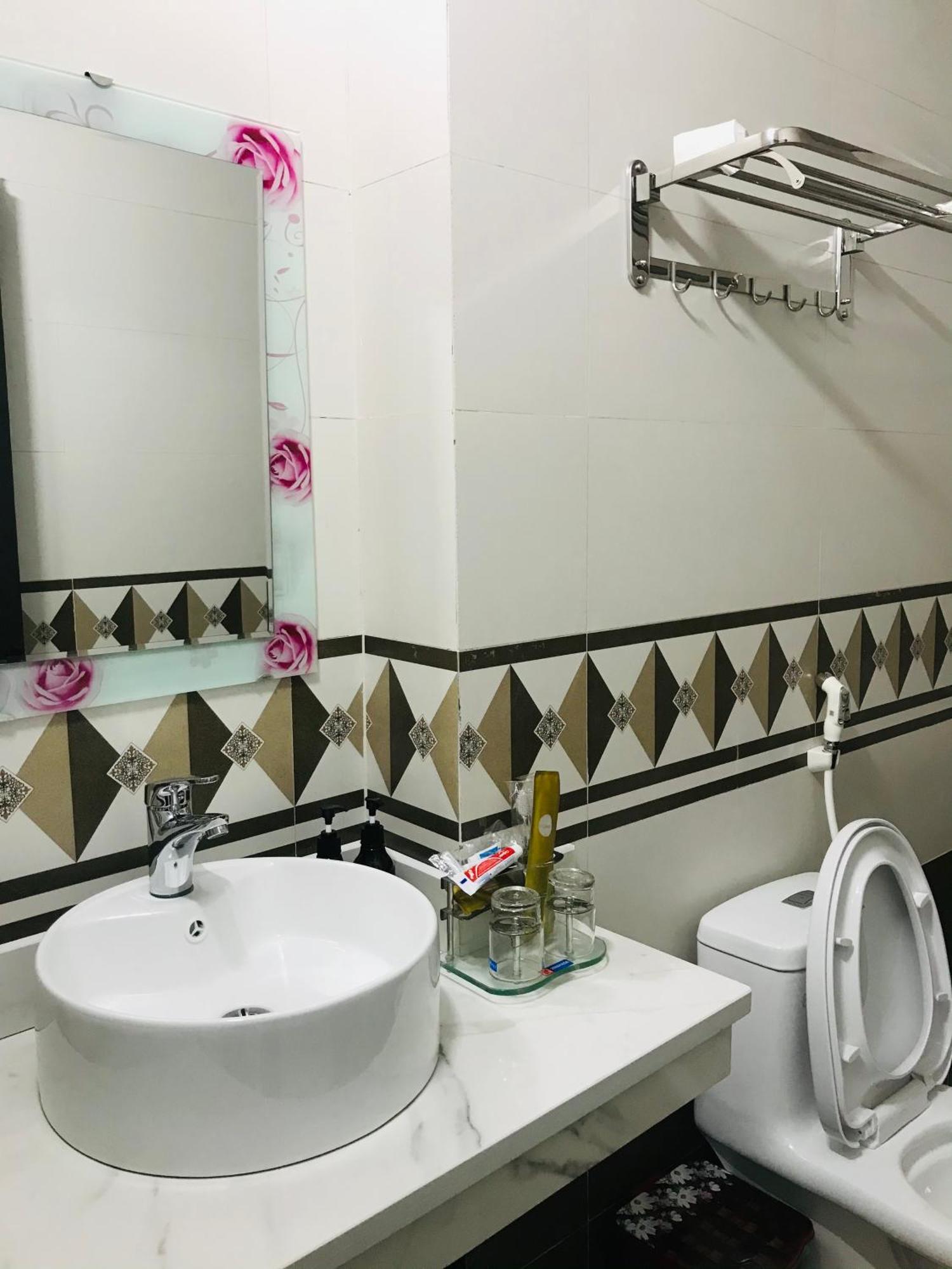 Anh Anh Hotel Бак Ха Екстериор снимка
